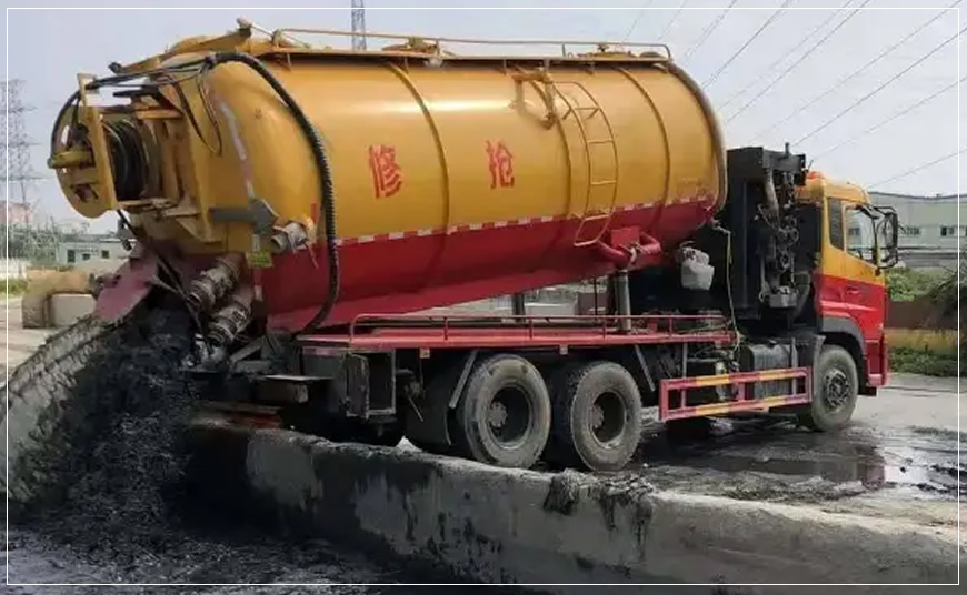 双清沉淀池清理案例